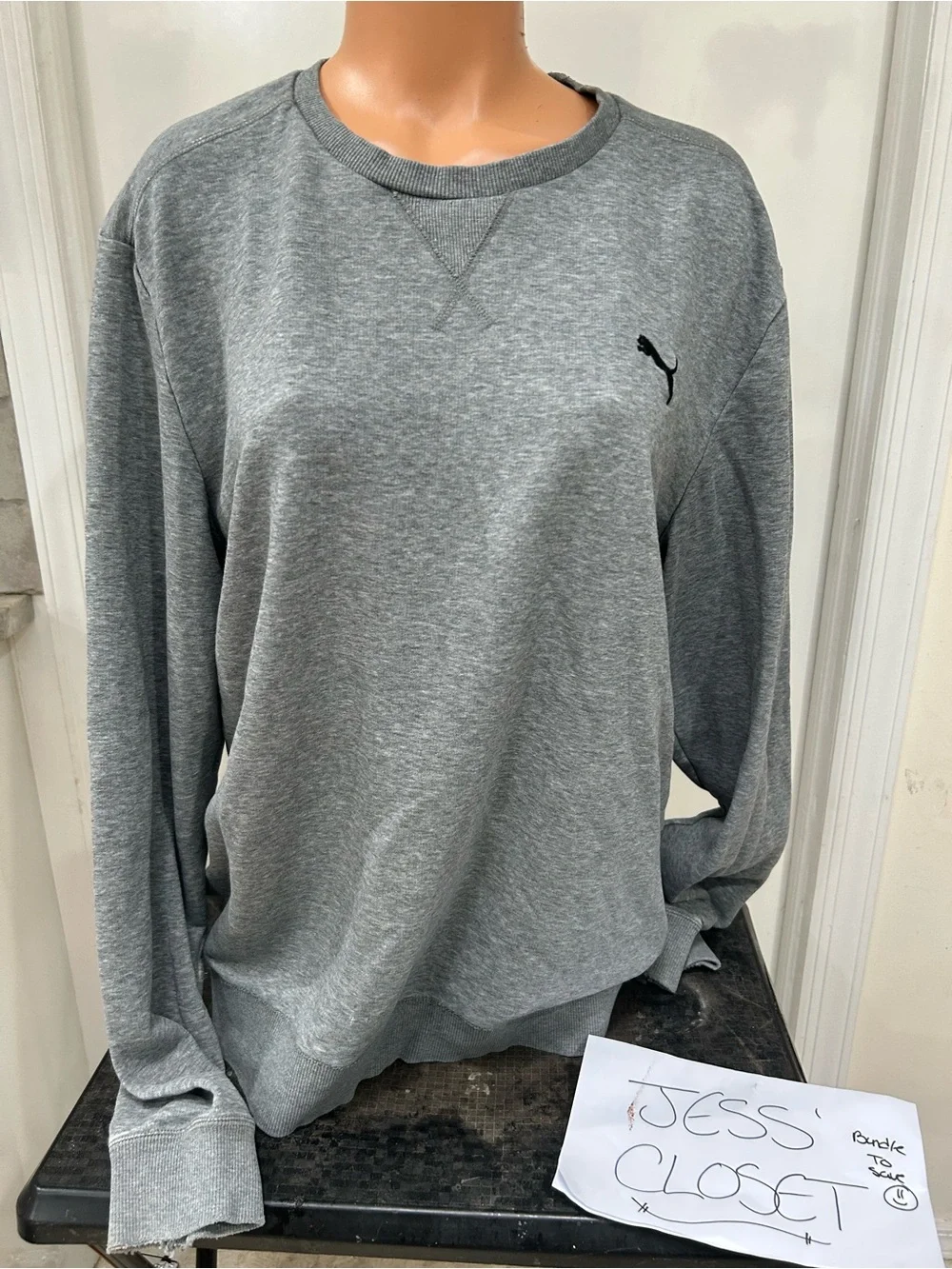Puma Men's Large Grey Crewneck Sweatshirt